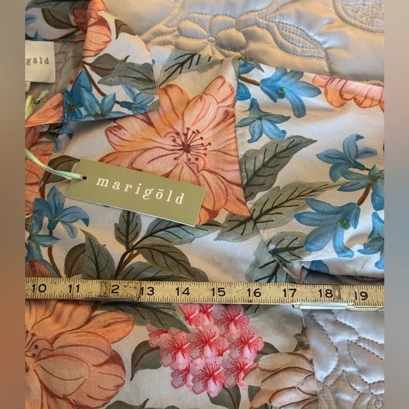 Victoria Dunn Skylar Begonia Blouse with Matching Belt - Picture 9 of 15